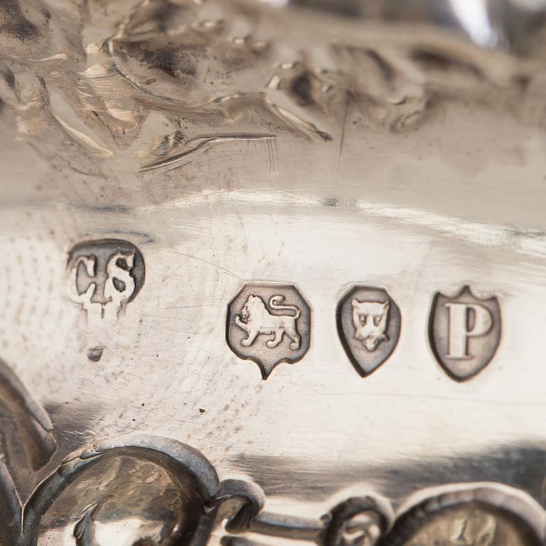 A silver bowl by CHARLES STUART HARRIS, London, 1890.