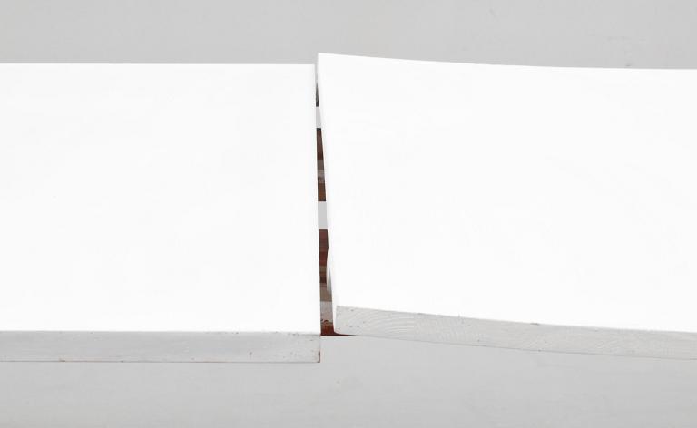 BORD, gustaviansk stil, 1900-talets andra hälft.