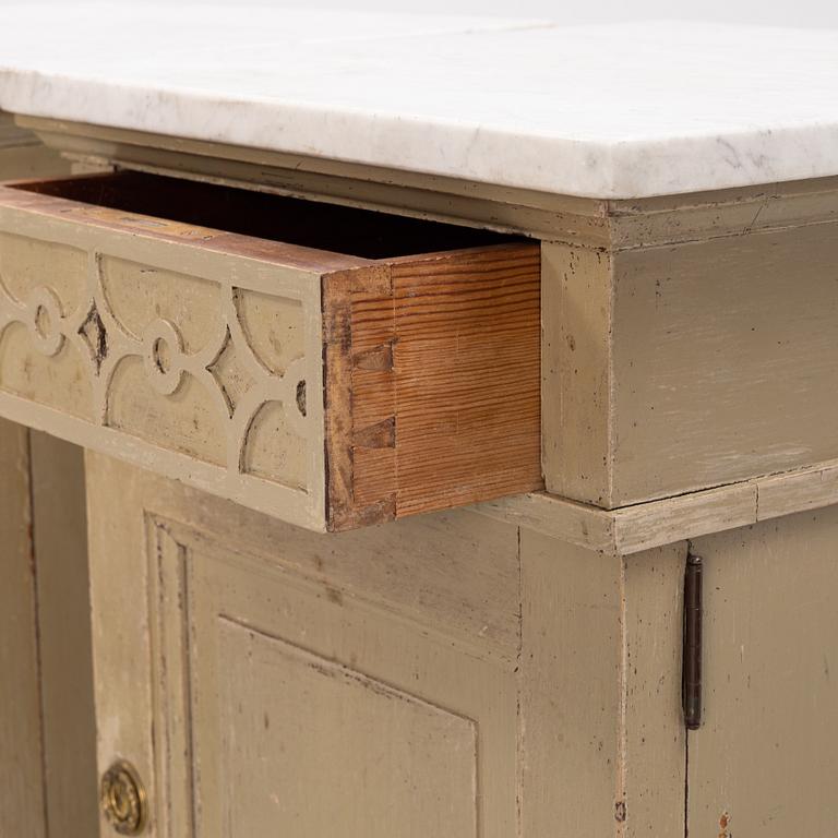 A pair of marble top bedside tables, Frederik Staermose Möbelfabrik, Odense, Denmark, first half of the 20th Century.