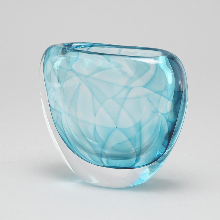 A "Colora" glass vase, designed by Vicke Lindstrand for Kosta, mid 20th century.