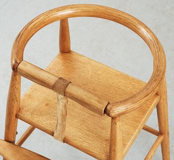BARNSTOL. Furnituremakers, Danmark. Brännstämplad. Formgiven 1955 av Nanna Ditzel för Kolds Savverk, Kerteminde.