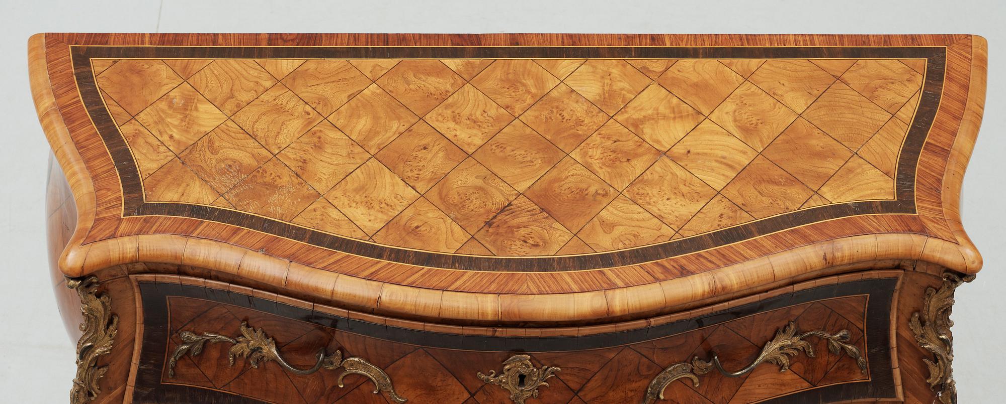 BYRÅ, rokoko, Sverige 1700-talets andra hälft.