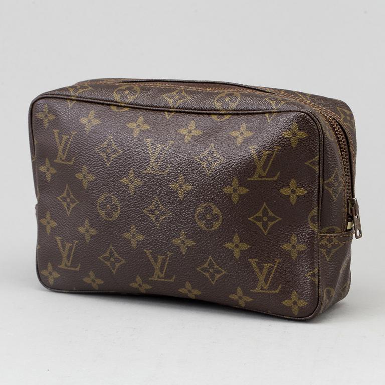 Louis Vuitton, toilet bag.