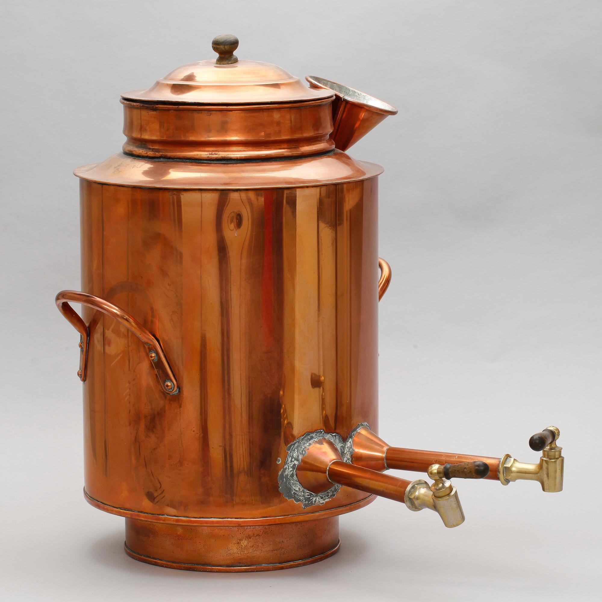 CISTERN, koppar, 1800-talets andra hälft.