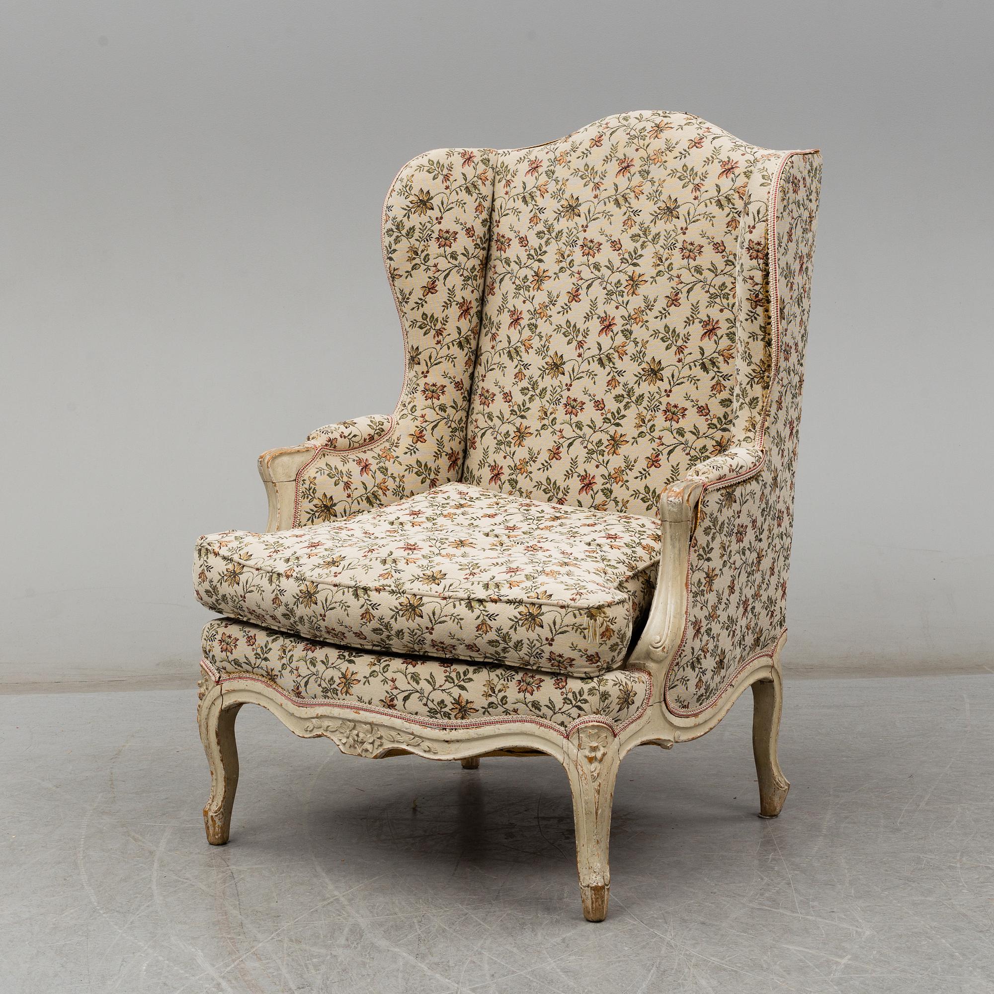 FÅTÖLJ sk BERGERE, rokokostil, 1900-talets början.