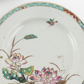 Five porcelain plates, China, Qianlong (1736-95).