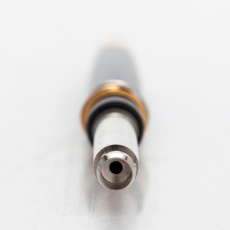 Cartier, kuulakärkikynä, "Panthere".