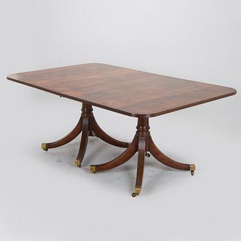 Matbord och stolar, 8 st, mahogny, regency-stil, 1900-talets slut.