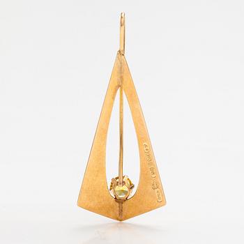 Hänge, 14K guld, syntetisk safir. Pekka Aulin, Åbo 1962.