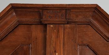 SKÅP, senbarock/rokoko, delvis 1700-tal.