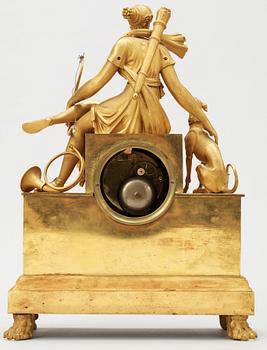 BORDSPENDYL. Frankrike, 1800-talets början. Empire.