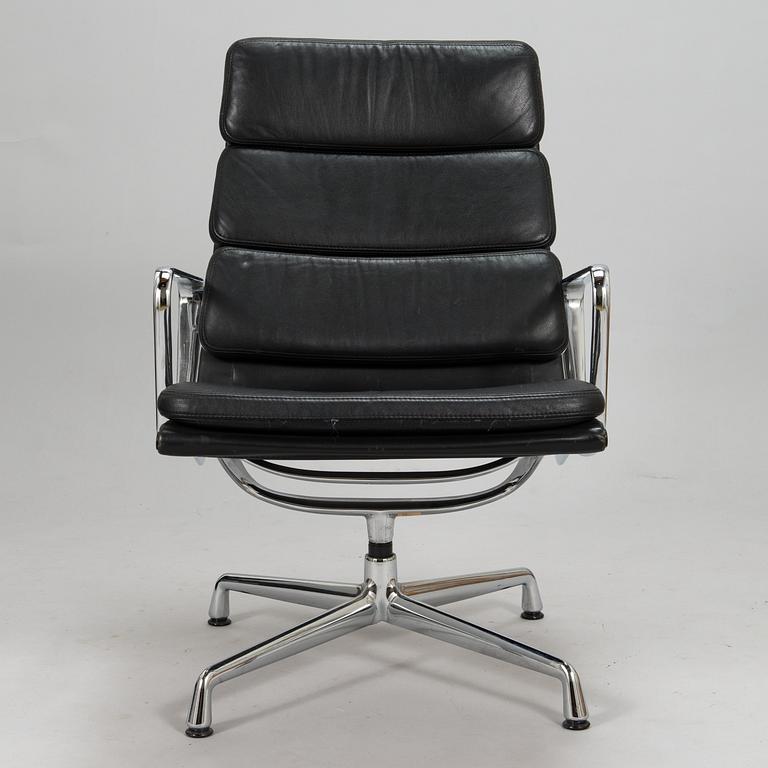 CHARLES AND RAY EAMES, A 'EA 216 Soft Pad Chair' for Vitra.