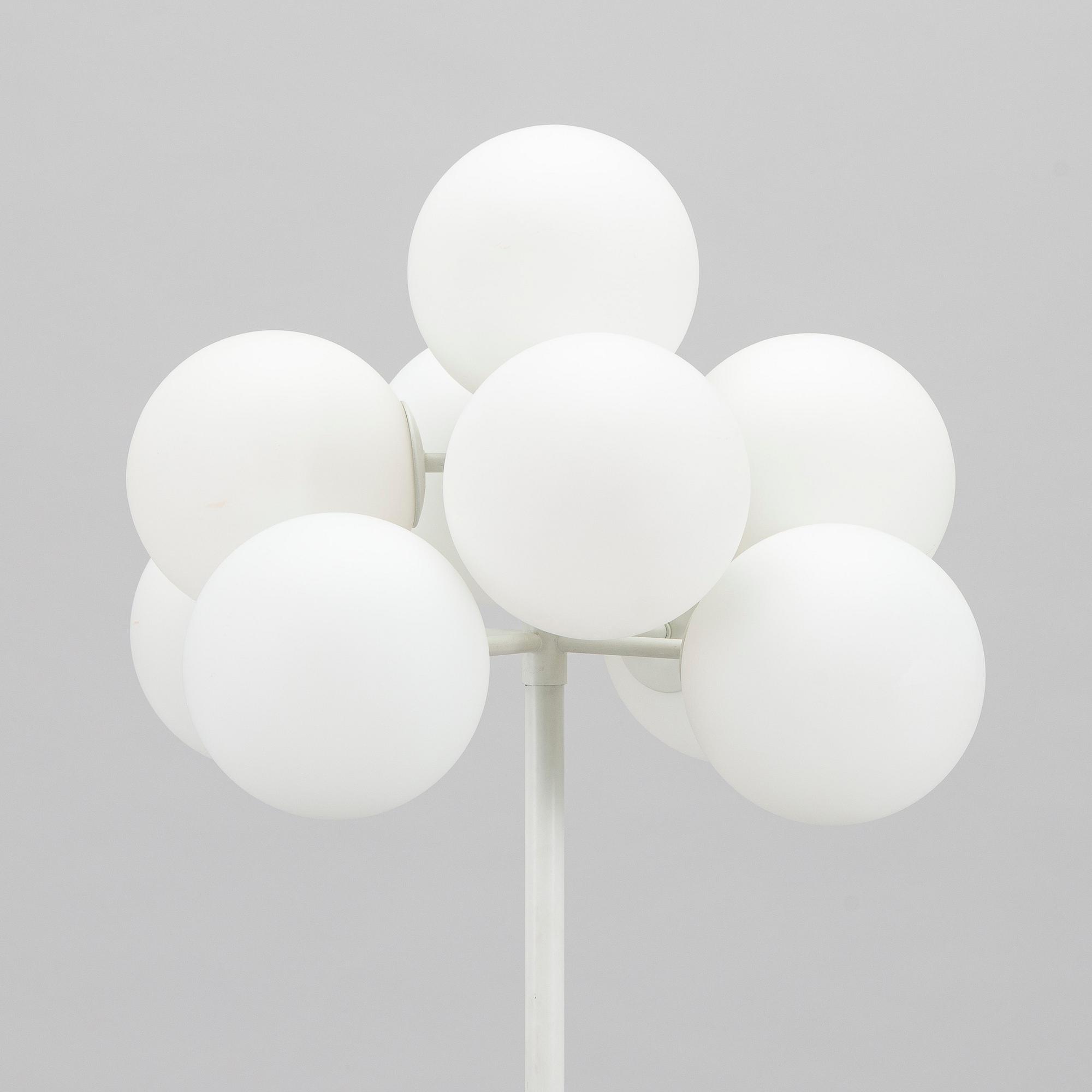 Max Bill, a 1960s/70s floor light, Temde Leuchte, Switzerland.