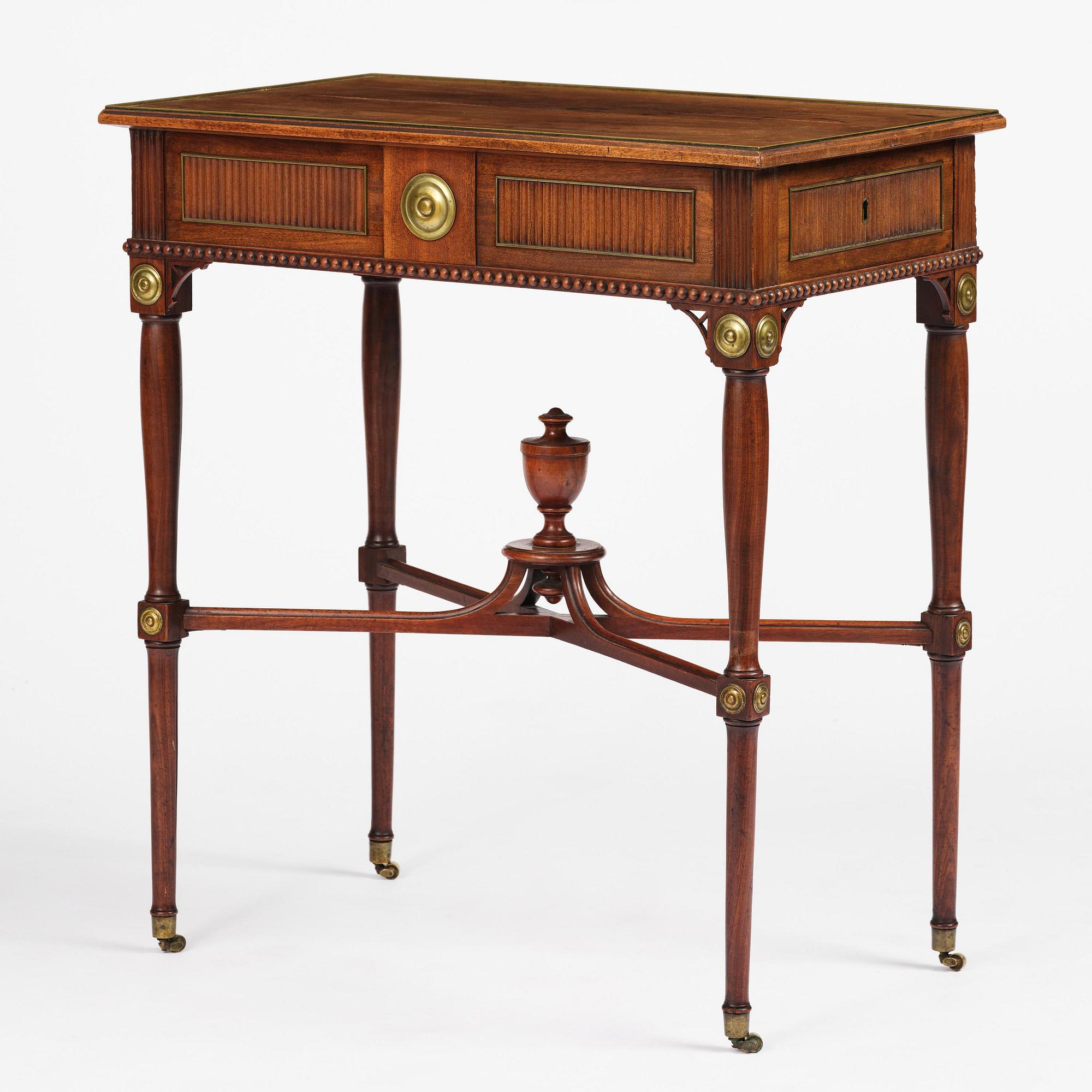 Bord, av Gottlieb Iwersson (mästare i Stockholm 1778-1813), signerat och daterat 1794, Sengustavianskt.