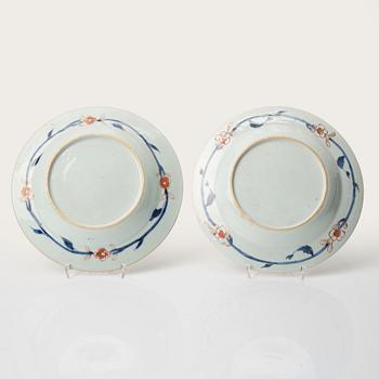 Tallrikar, Kina, ett par, Kina, Yongzheng (1723-35).