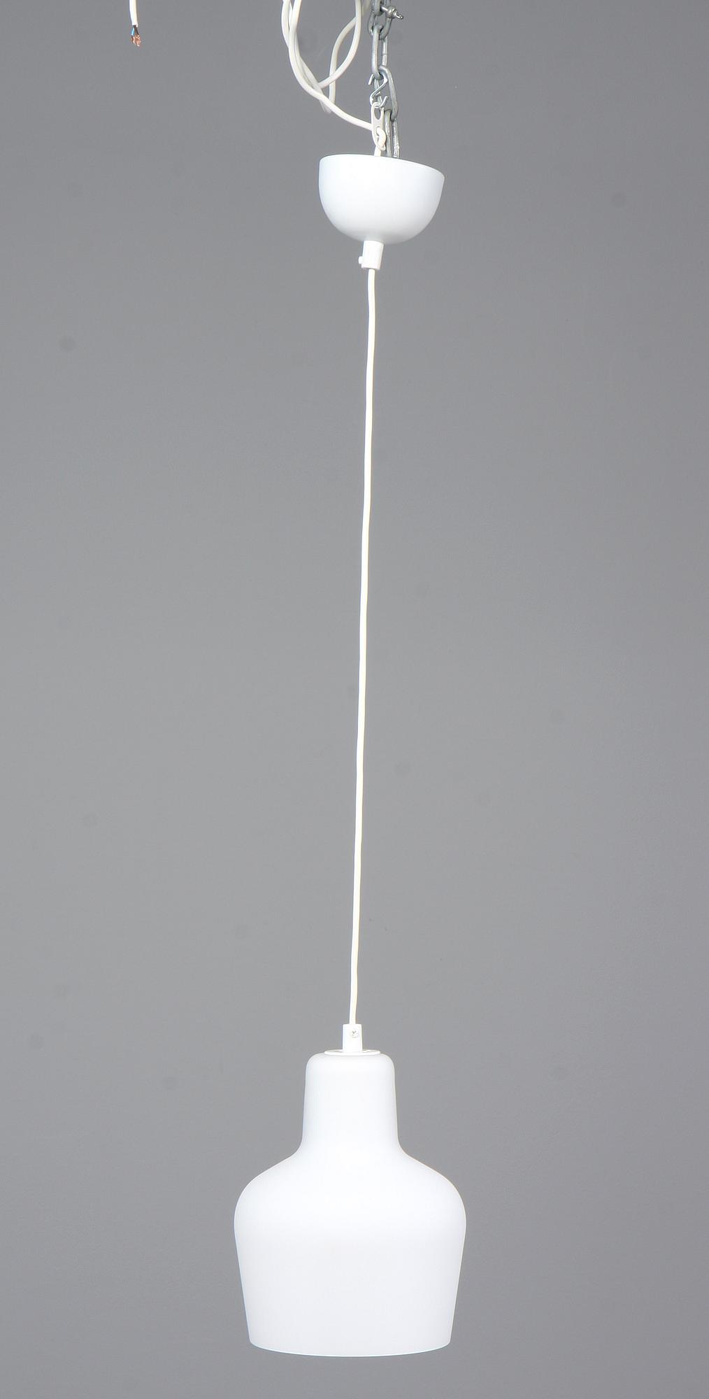 TAKLAMPA, "A 440", Alvar Aalto för Artek formgiven 1954.