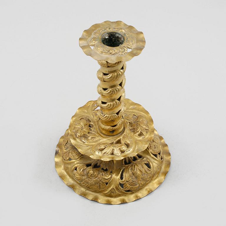 LJUSSTAKE, mässing, barockstil, omkring sekelskiftet 1900.