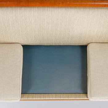 A sofa and an armchair designed by Bröderna Andersson, named "Fabiola".