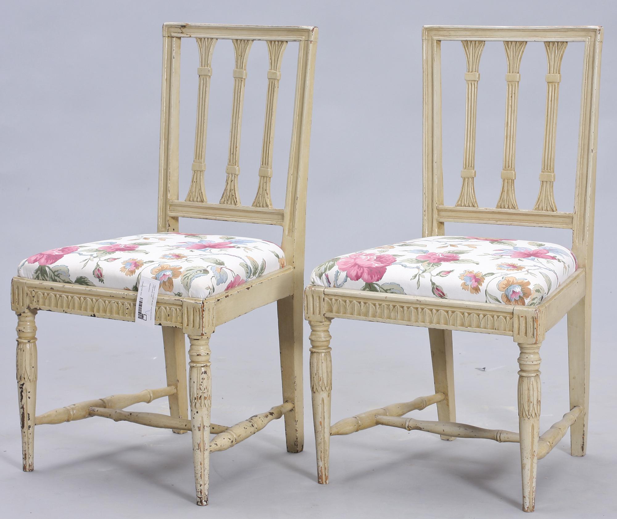 STOLAR ett par, sengustavianska, 1700-talets slut.