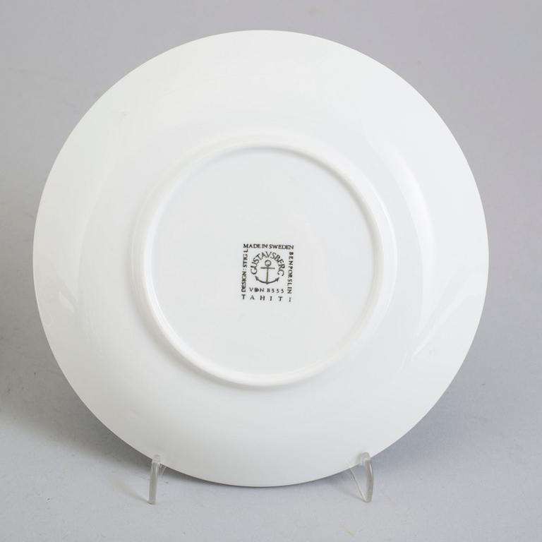 STIG LINDBERG, six 'Tahiti' bone china tea cups and saucers from Gustavsberg, 1970's.