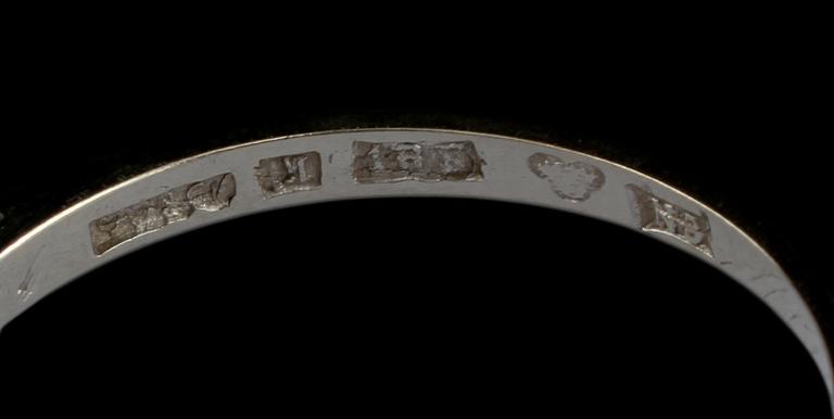 RING, 18k vitguld med briljantslipad diamant, 0.26 ct, Gustav Dahlgren & Co, Malmö, 1963. Vikt 2 g.