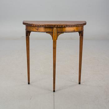 VÄGGBORD, gustaviansk stil. 1900-tal.