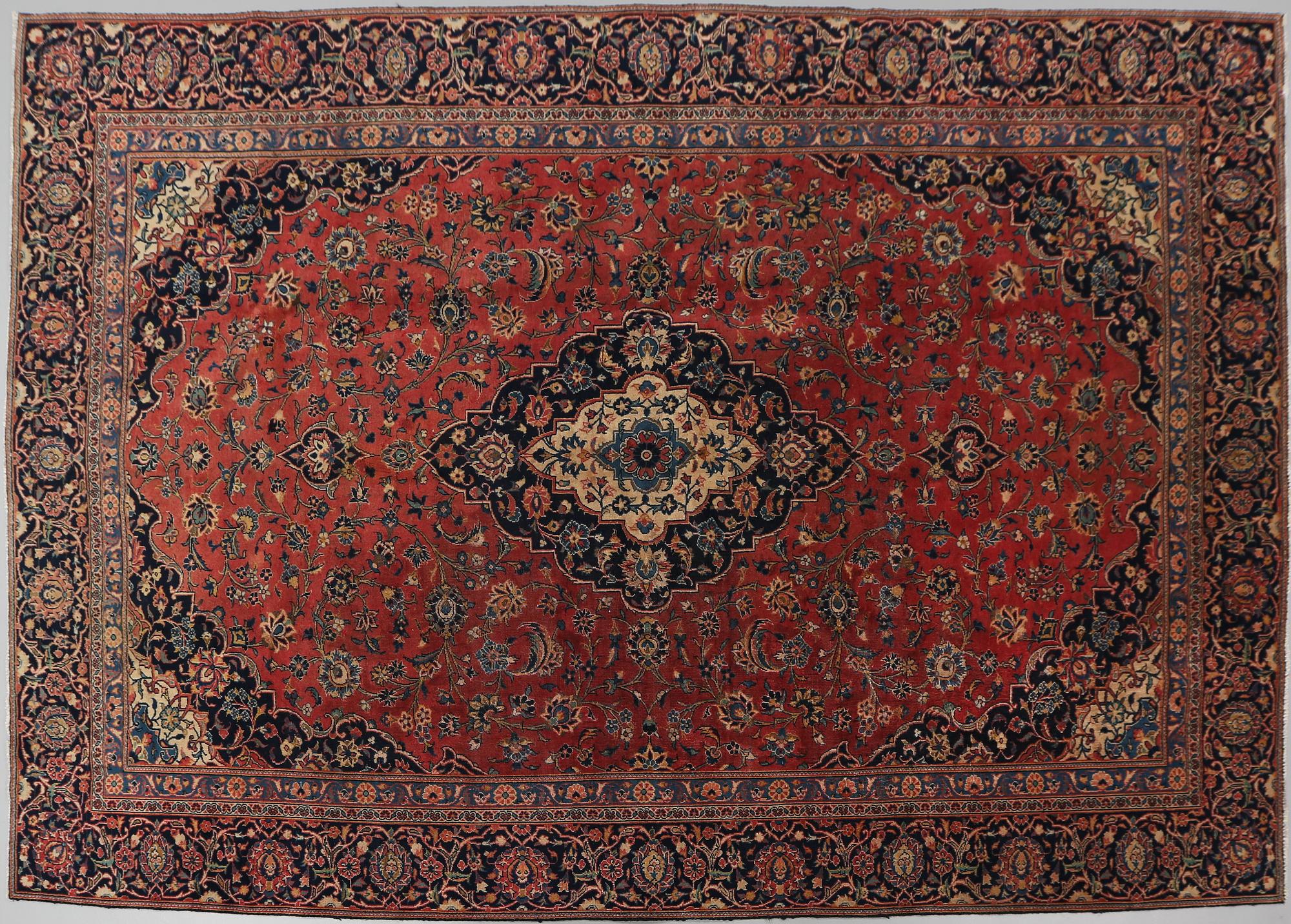 MATTA, orientalisk, 1900-talets senare del, 330 x 222 cm.