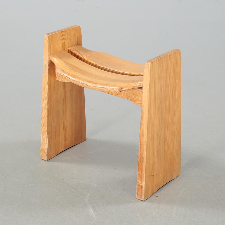 GILBERT MARKLUND, pall "Jonte", Furusnickarn AB, formgiven 1969.