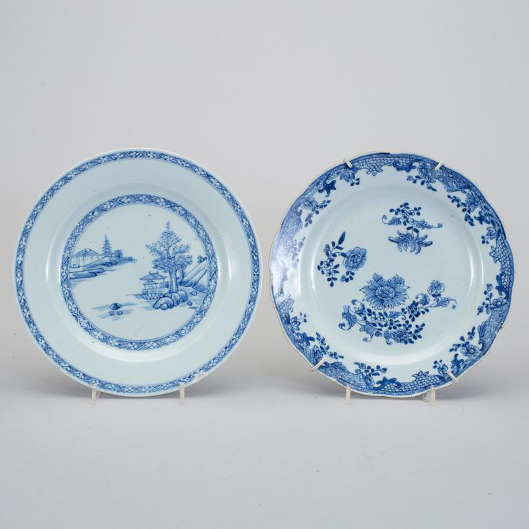 TALLRIKAR, 7 st, porslin, Kina, 1700-tal.