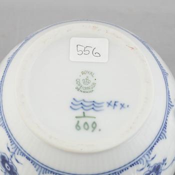 A 'Blue Fluted half lace' / 'Musselmalet' porcelain teapot, Royal Copenhagen, model 259, post 1923.