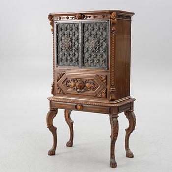 A Baroque style bar cabinet, second half of the 20th century.