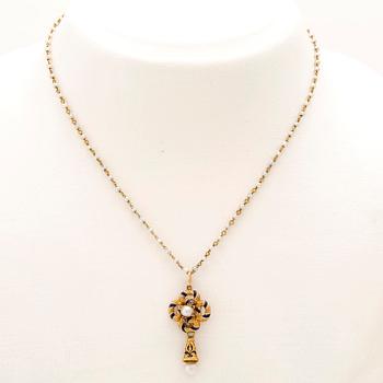 Halsband 18K guld med gammalslipade diamanter, seedpärlor och dekor av emalj, Stockholm 1846.
