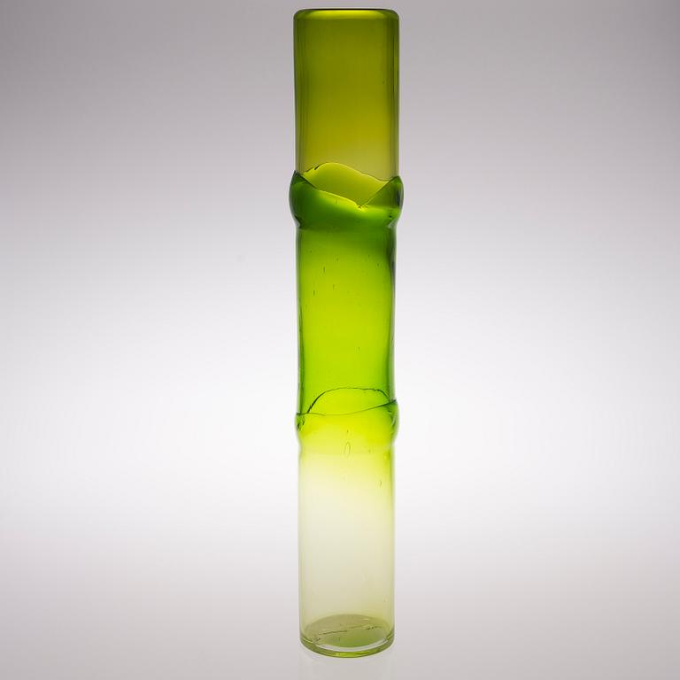 A 'Bambu' glass sculpture signed Oiva Toikka, Nuutajärvi Notsjö.