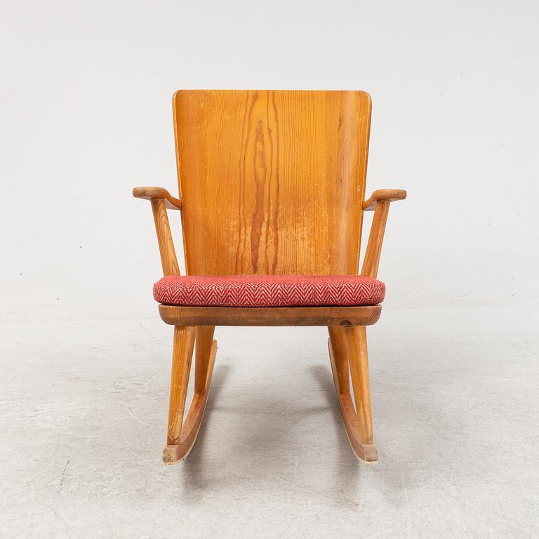 Göran Malmvall, a pine rocking chair, Svensk Fur, mid 20th Century.