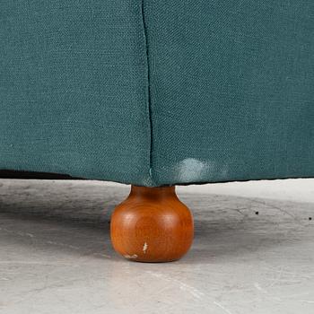 Josef Frank, a model 3031 sofa, Firma Svenskt Tenn, 2020.