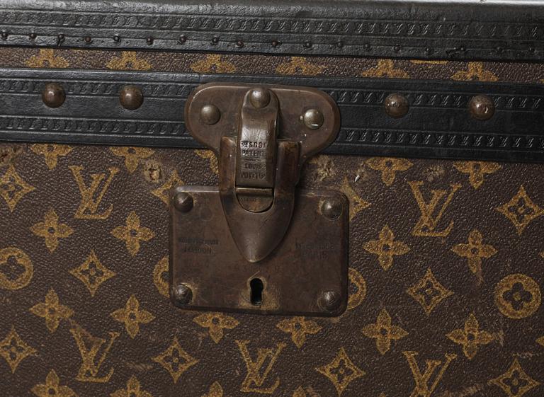 LOUIS VUITTON, koffert, 1900-talets början.