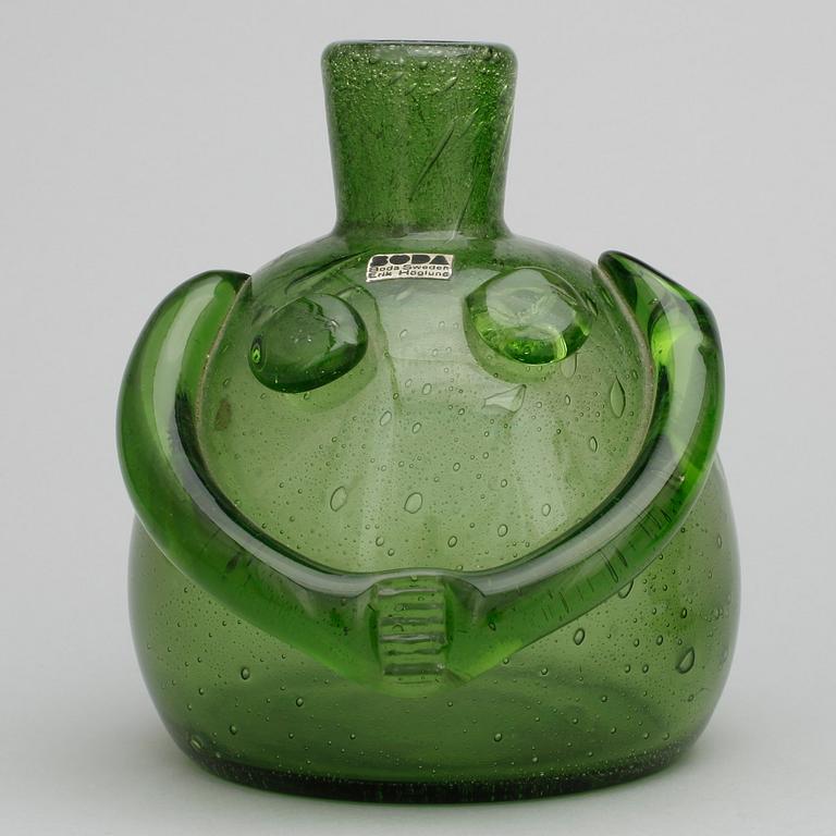 VASER, glas, 3 st. Erik Höglund, 1900-talets andra hälft.