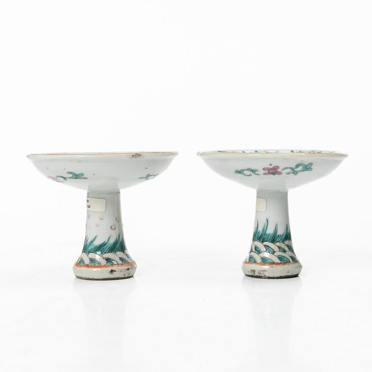 Stemcups, ett par, Kina, Qingdynastin, 1800-tal.