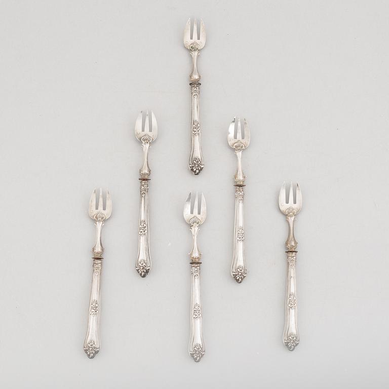 A Set of Six French Silver Oyster Forks, Paris circa 1900.