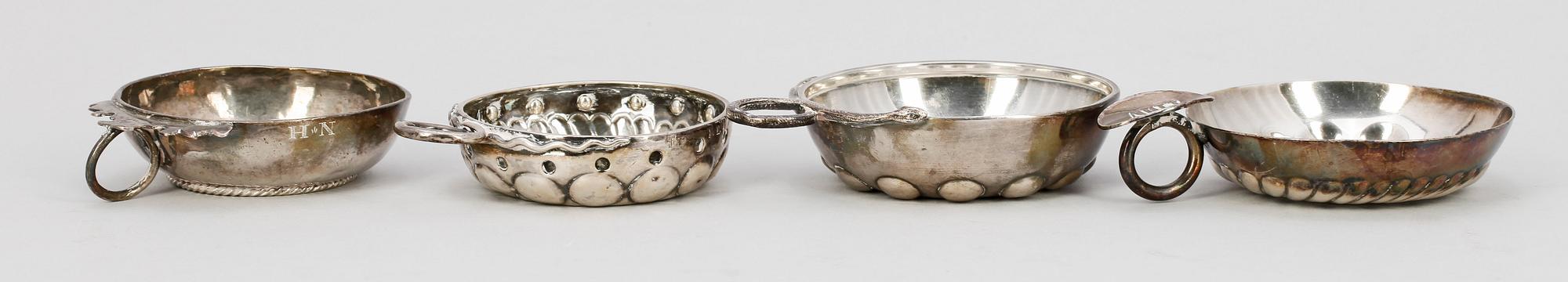 VINPRÖVNINGSKOPPAR, 3 st, silver, trol 1700-tal. Vikt ca 171 g.