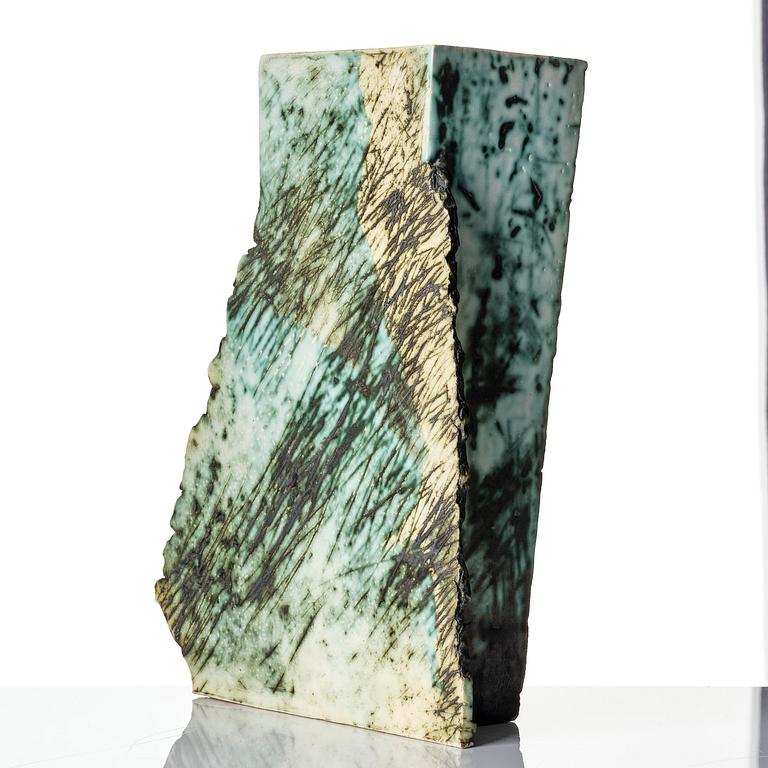 Kati Tuominen-Niittylä, a stoneware vase, Arabia, Finland.