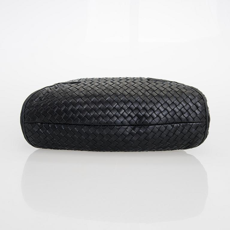 Bottega Veneta, 'New Ball Hobo' bag.