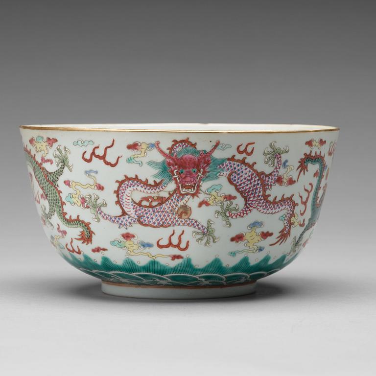 A dragon bowl, Qing dynasty with Guangxus six character mark.