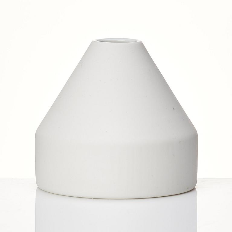 Claesson Koivisto Rune, "Objet d’Art, N°8", a vase, Time & Style, Japan, 2018.