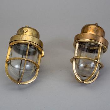 FARTYGSARMATURER/MÄSSBELYSNING, 2 st, 1900-tal.