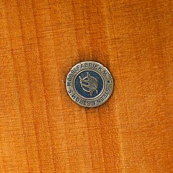 TIDNINGSBORD, Steen & Strøm, 1950-tal.