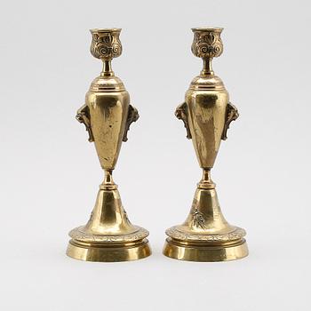 LJUSSTAKAR, 1 par, förgylld brons, 1800-tal.