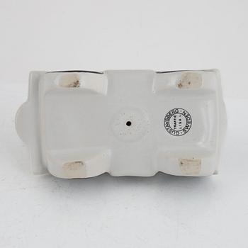 Lisa Larson, figurin, "Traffic", Gustavsberg, i produktion 1971-73.