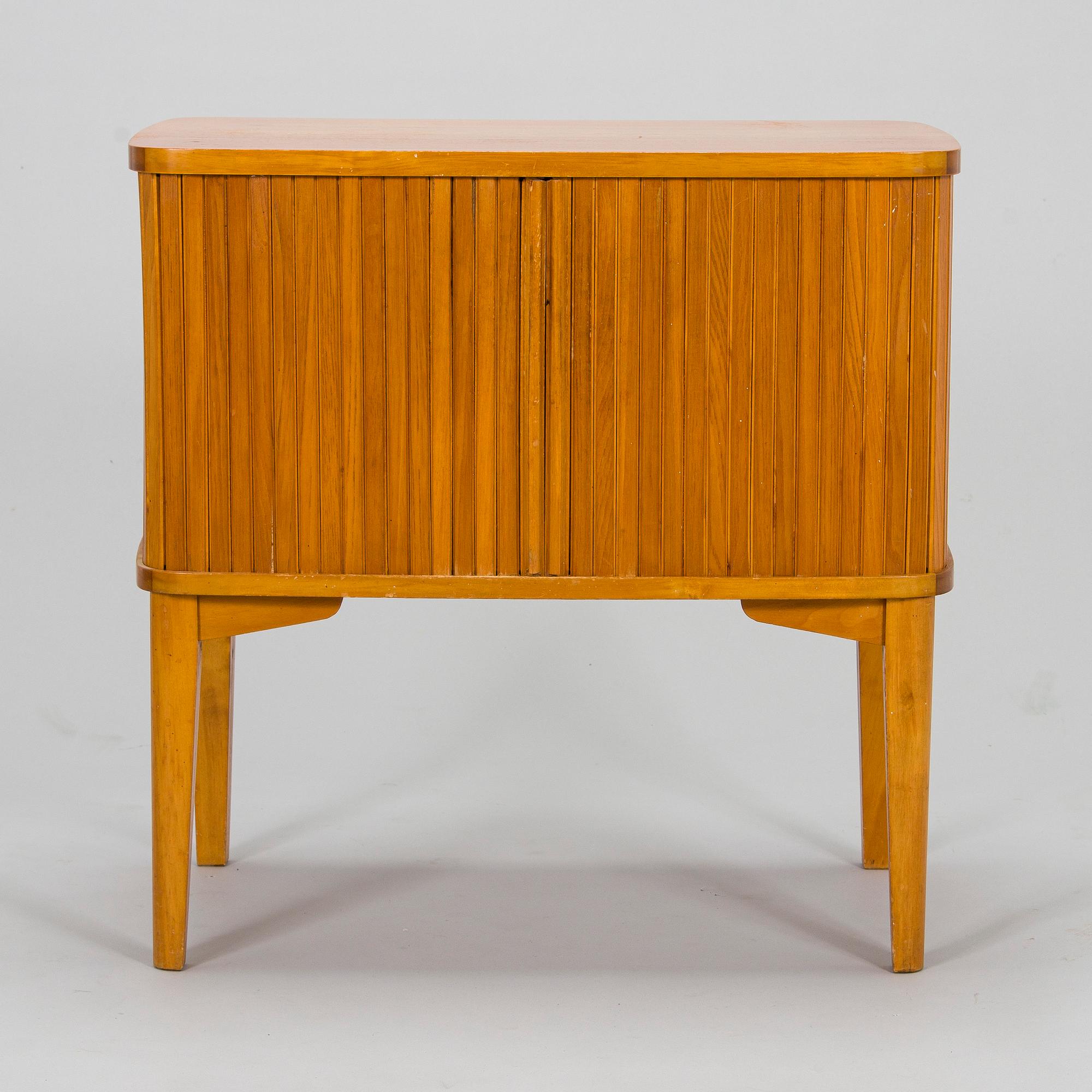 A mid-20th century radio cabinet.