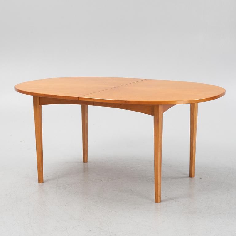 Carl Östergren, matgrupp, 6 stolar och matbord, utförda av snickarmästare David Sjölinder omkring 1962.